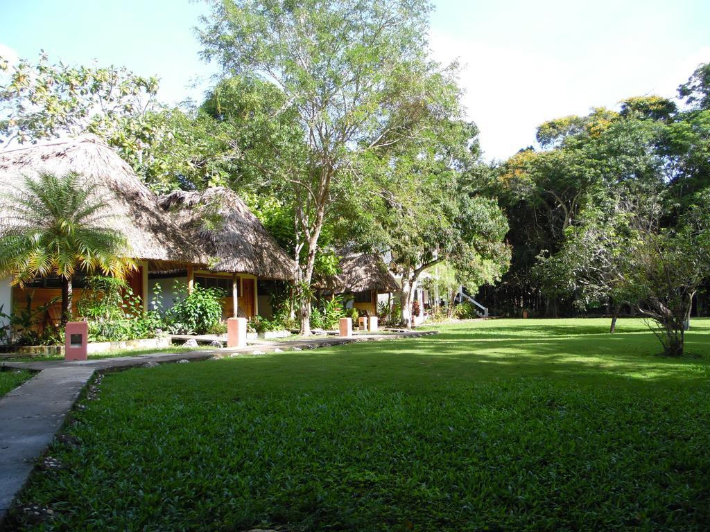 Hotel Jaguar Inn Tikal Exteriér fotografie