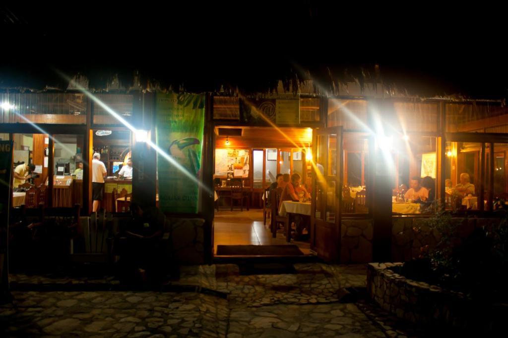 Hotel Jaguar Inn Tikal Exteriér fotografie