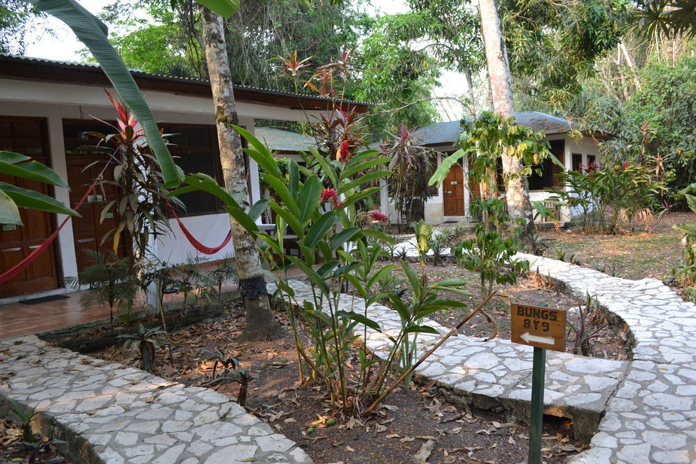 Hotel Jaguar Inn Tikal Exteriér fotografie